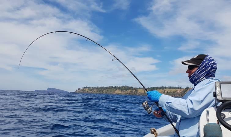 Pacific Jewel Part 2 - Norfolk Island Inshore Fishing