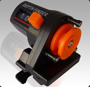 Detachable clip-on fishing line counter with three-digit metre display