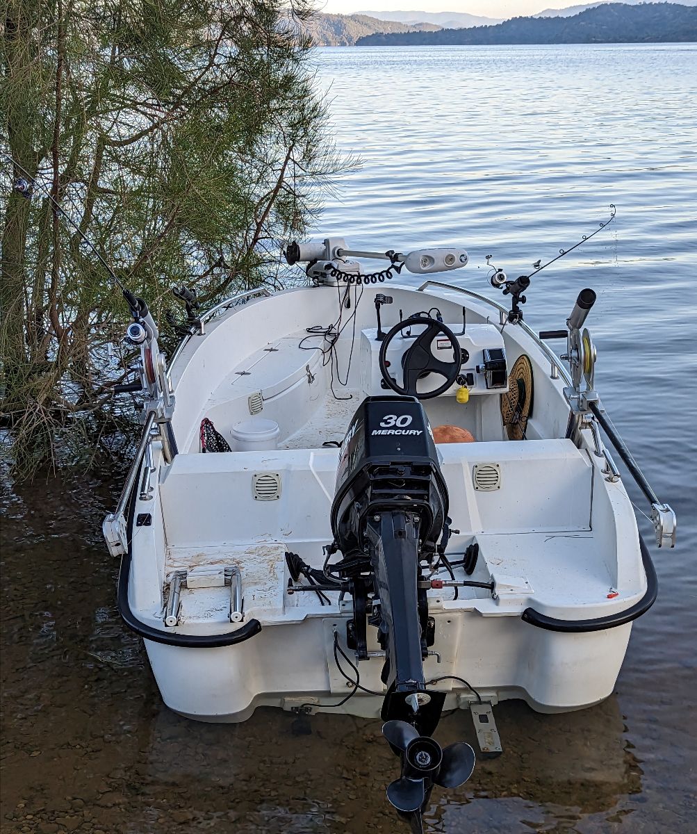 Two Days On Glenbawn Dam fishing photo 2